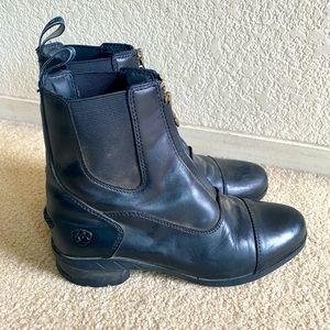Black Ariat riding boots